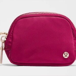 Lululemon Everywhere Belt Bag Nano Pink NWT Mini Pouch Keychain